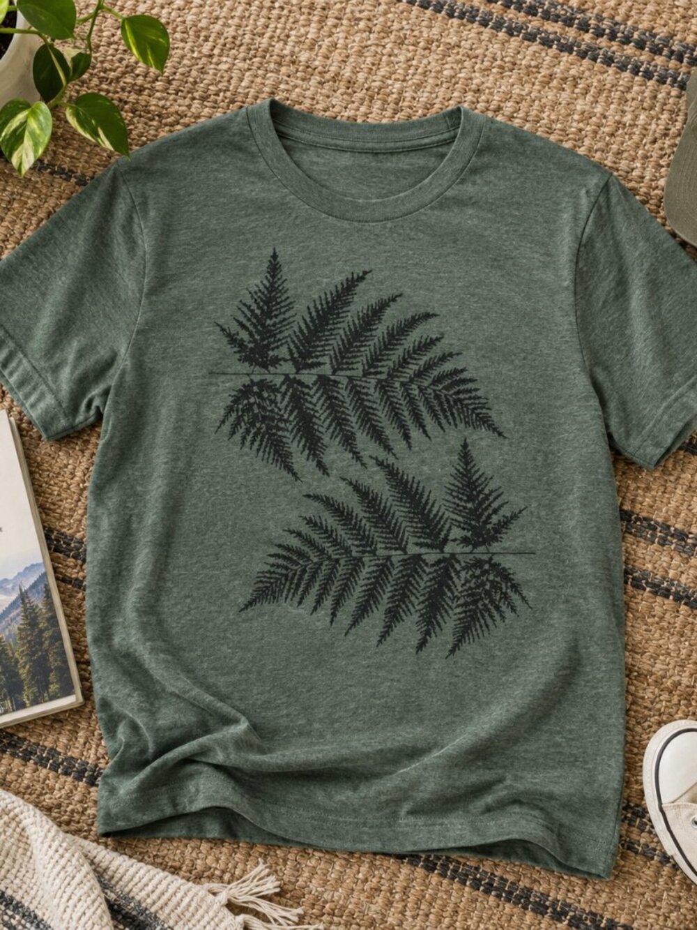 Leaf Screen Print T-Shirt | Botanical Graphic Tee | Nature Inspired Shirt